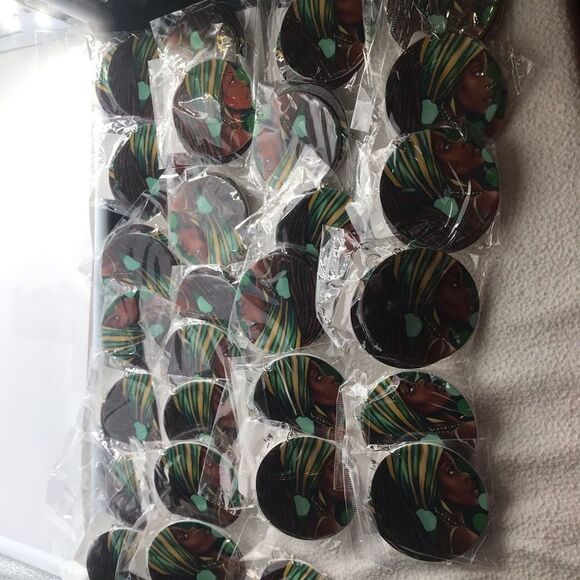 African Lady Earrings  - Picture 5 of 5